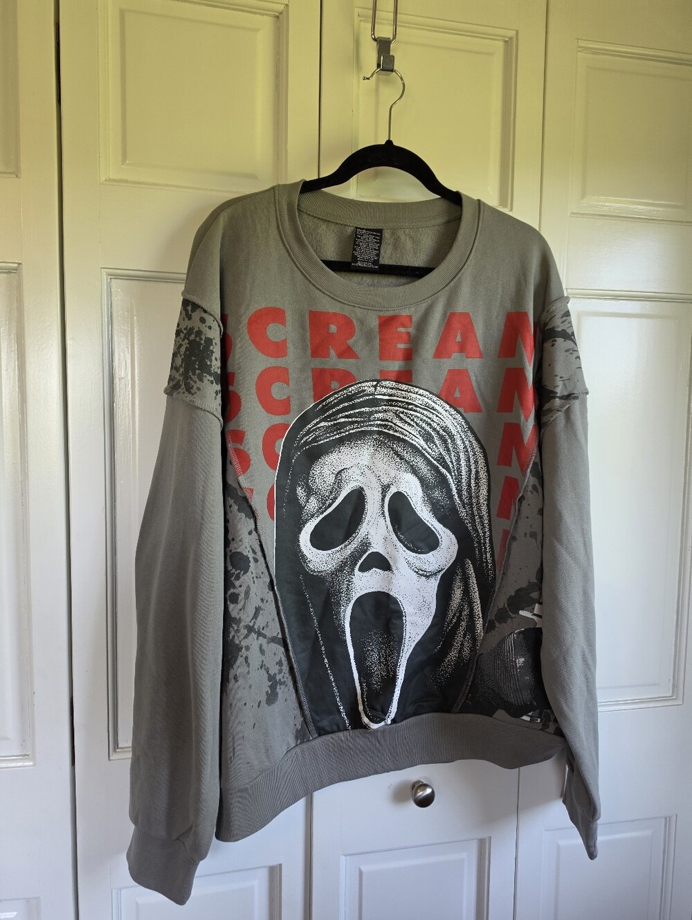 Ghost Face Graphic Scream Horror Crewneck NWT Men’s 2XL